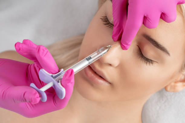 Avant tout, une rhinoplastie est une opération esthétique ou fonctionnelle du nez. Ensuite, son tarif varie énormément en clinique privée.